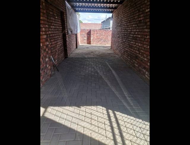 2 BEDROOM HOUSE FOR SALE IN NAVALSIG